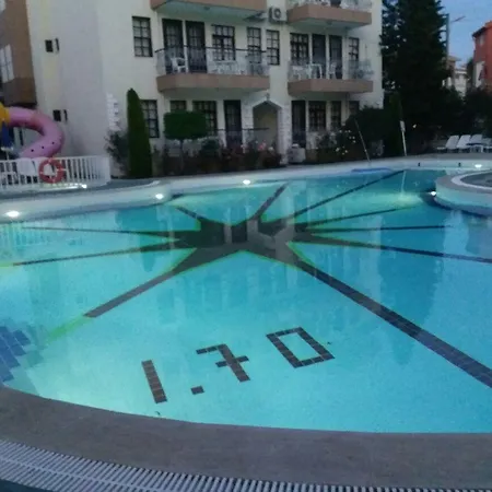 Papaya Otel Side